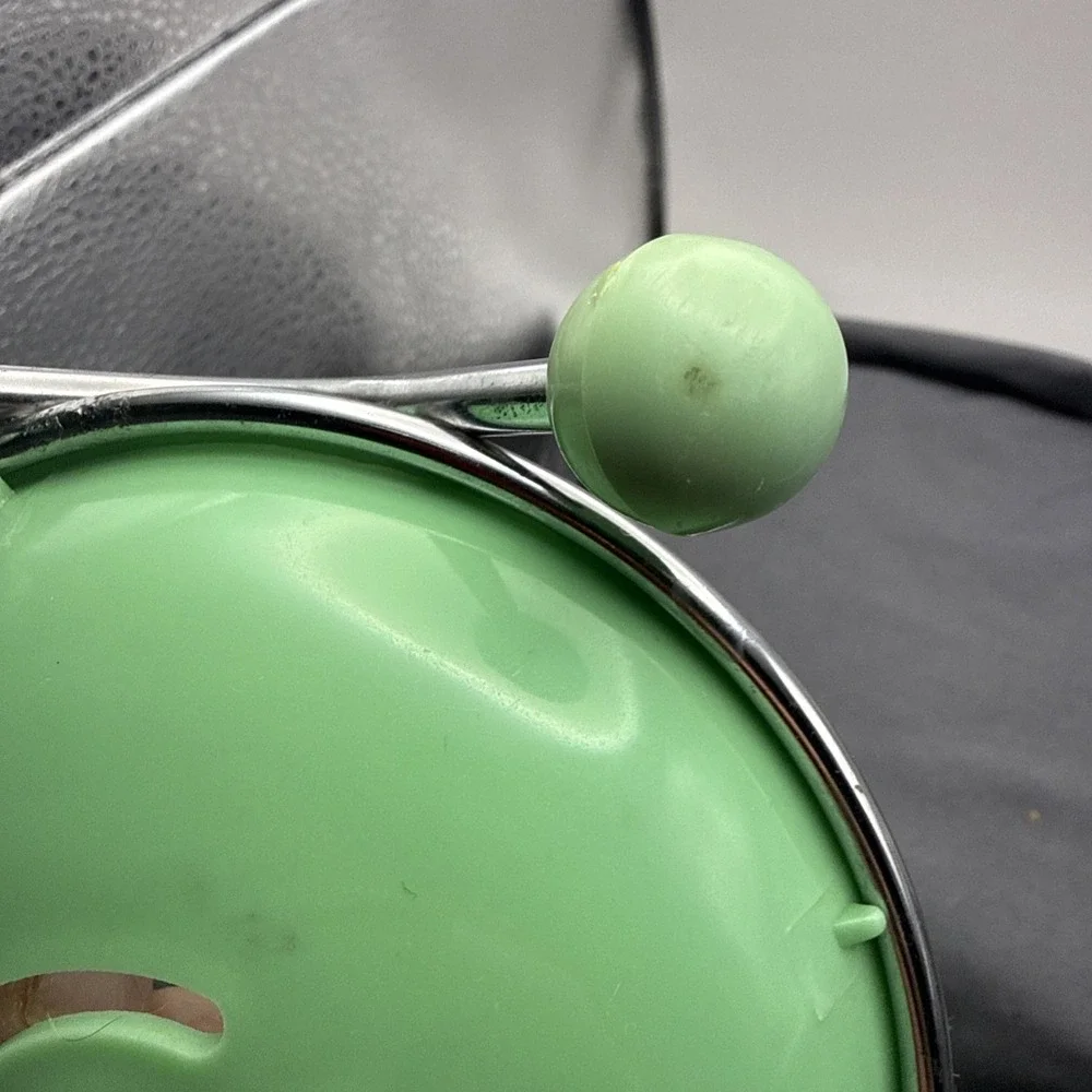 vintage green melamine Soap Dish Round With Metal Arms With Green Ball Feet